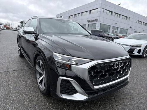 MYTHOS BLACK 2024 Audi SQ8 Prestige