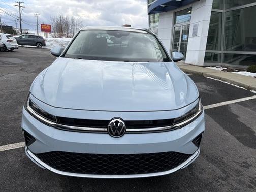 Monument Gray 2026 Volkswagen Jetta SE