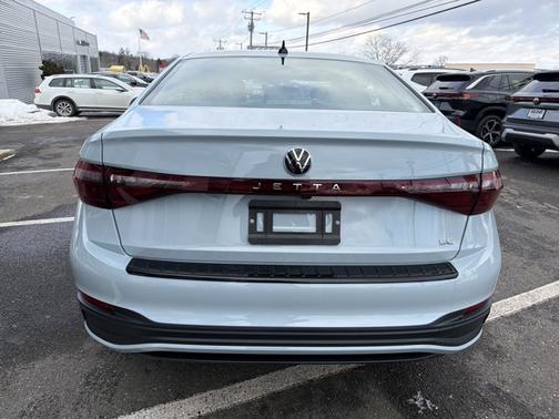Monument Gray 2026 Volkswagen Jetta SE