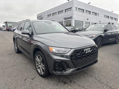 2025 Audi Q5 S line Premium