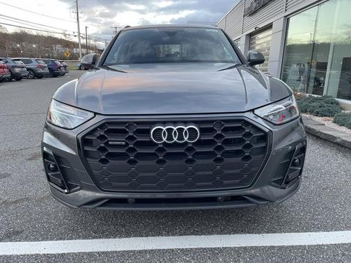 2025 Audi Q5 S line Premium