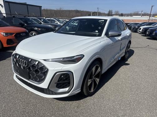 2025 Audi SQ5 Sportback Premium Plus