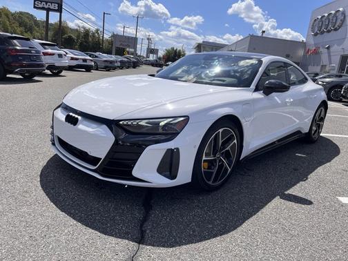 2023 Audi RS e-tron GT 4DR QTRO