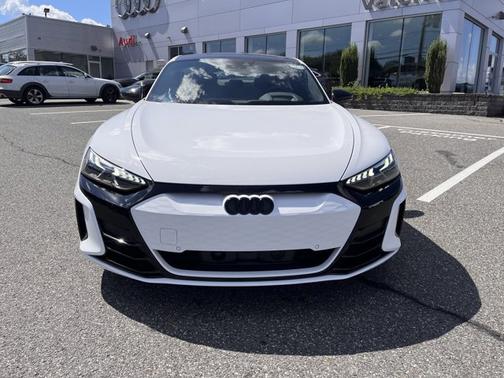 2023 Audi RS e-tron GT 4DR QTRO