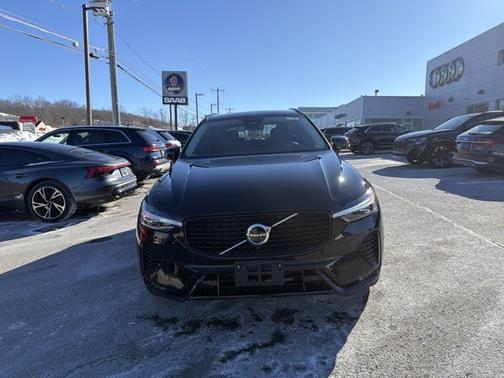 2025 Volvo XC60 Plus