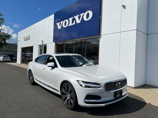 2025 Volvo S90 Ultra