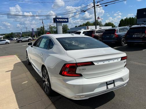 2025 Volvo S90 Ultra