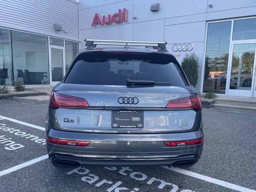 2025 Audi Q5 S line Premium