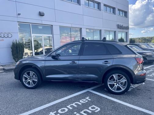 2025 Audi Q5 S line Premium