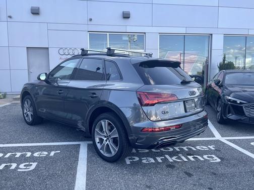 2025 Audi Q5 S line Premium