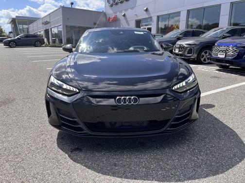 2023 Audi e-tron GT Prestige