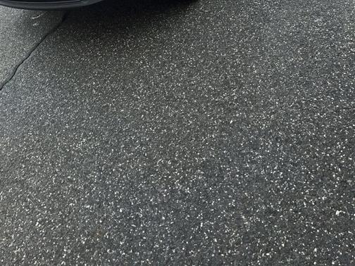 2024 Volvo XC40 CORE DARK THEME