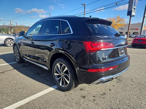 2023 Audi Q5 S line Premium Plus