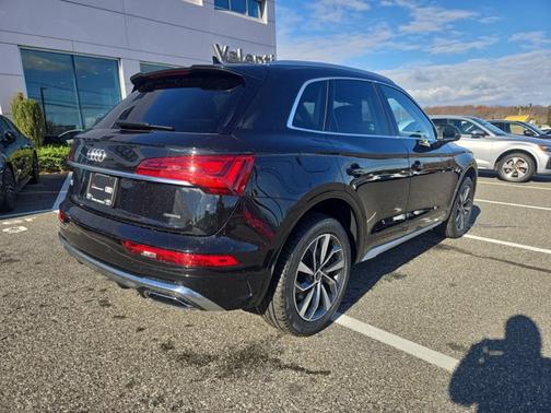 2023 Audi Q5 S line Premium Plus