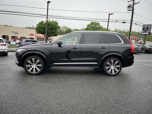 2022 Volvo XC90 Recharge Plug-In Hybrid Inscription