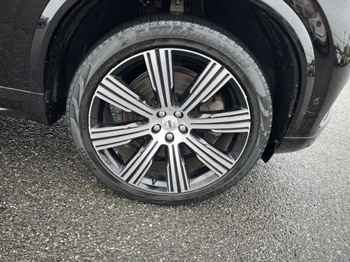 2022 Volvo XC90 Recharge Plug-In Hybrid Inscription