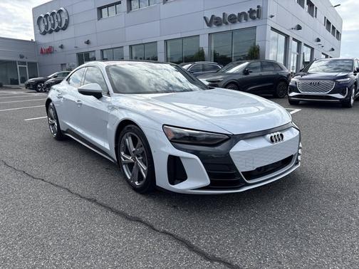 2023 Audi e-tron GT Prestige