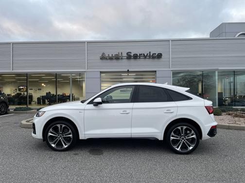 2023 Audi Q5 Sportback S line Premium Plus