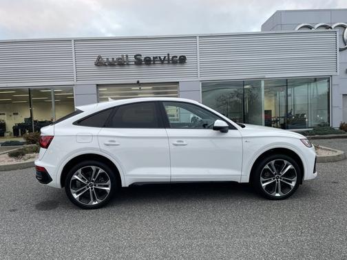 2023 Audi Q5 Sportback S line Premium Plus
