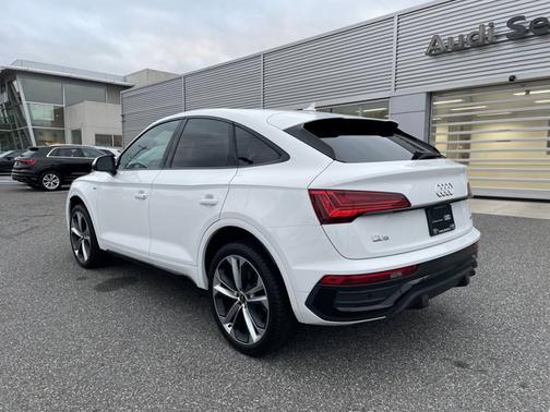 2023 Audi Q5 Sportback S line Premium Plus