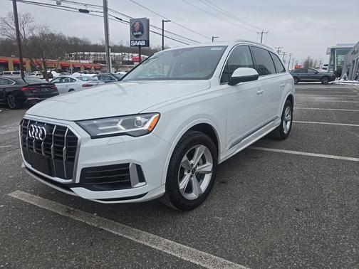 2022 Audi Q7 Premium