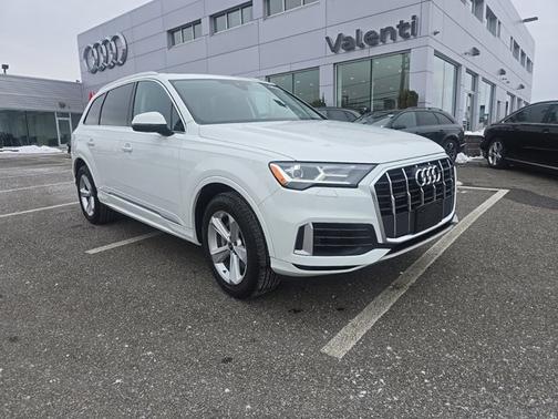 2022 Audi Q7 Premium
