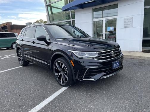 2022 Volkswagen Tiguan SEL R-Line