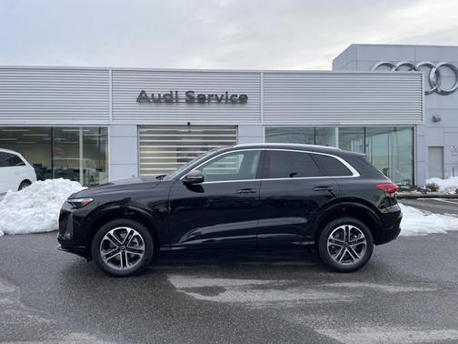 2025 Audi Q5 Premium