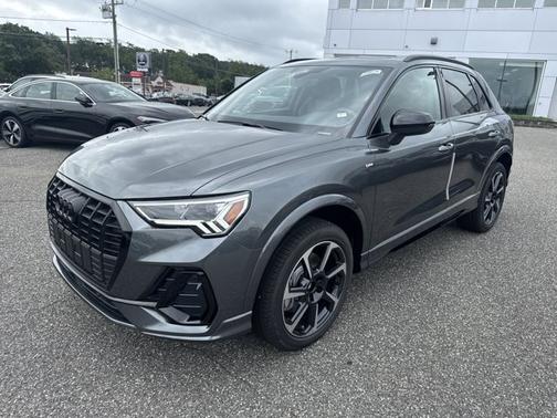 2025 Audi Q3 S line Premium Plus