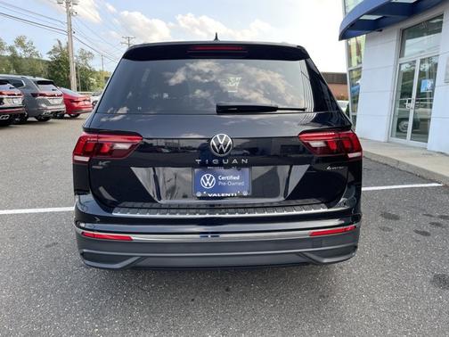 2022 Volkswagen Tiguan S