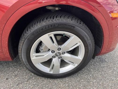 2019 Audi Q5 Premium