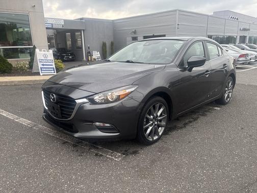 2018 Mazda Mazda3 Touring