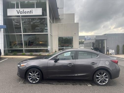 2018 Mazda Mazda3 Touring