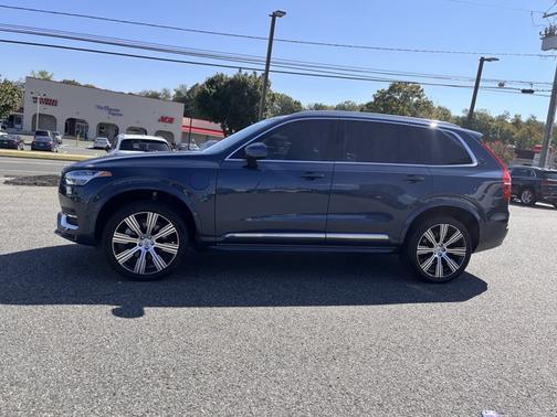2024 Volvo XC90 Recharge Plug-In Hybrid Ultimate Bright Theme
