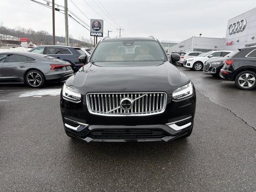 2025 Volvo XC90 Plug-In Hybrid Ultra