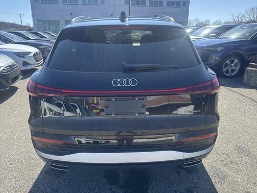 2025 Audi Q5 Premium