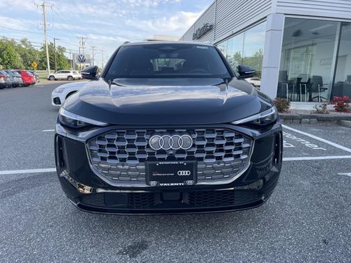 Black 2025 Audi Q5 Premium Plus