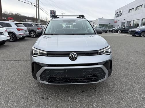 2025 Volkswagen Taos S