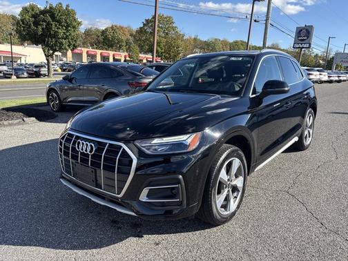 2022 Audi Q5 Premium