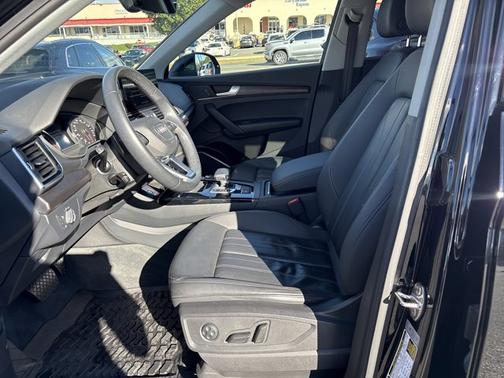 2022 Audi Q5 Premium