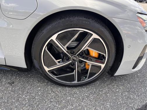 2023 Audi RS e-tron GT 4DR QTRO