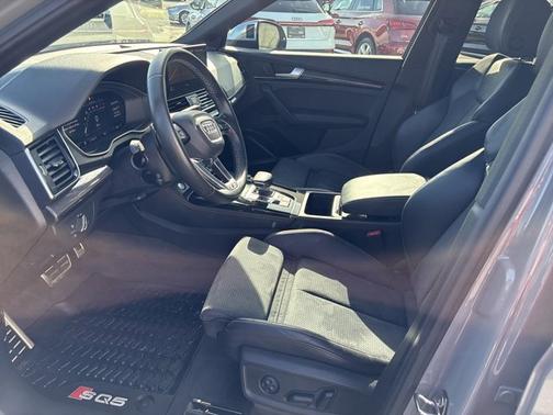 2022 Audi SQ5 Sportback Premium Plus