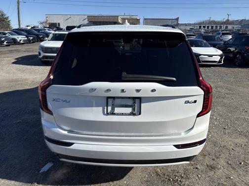 2026 Volvo XC90 Ultra Dark Theme