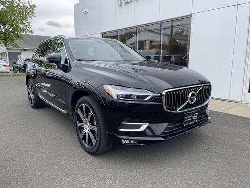 Onyx Black Metallic 2020 Volvo XC60 T5 Inscription