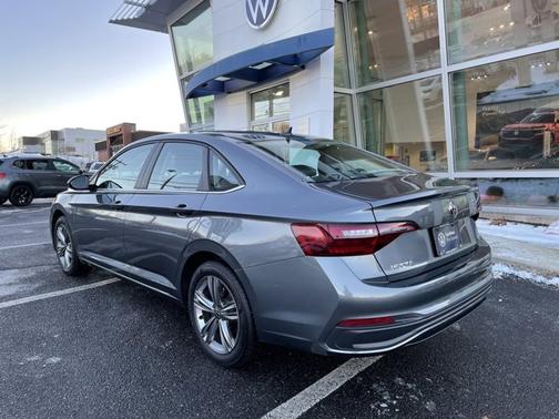 2023 Volkswagen Jetta SE