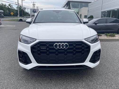 2025 Audi Q5 S line Premium