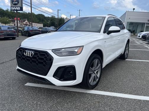 2025 Audi Q5 S line Premium