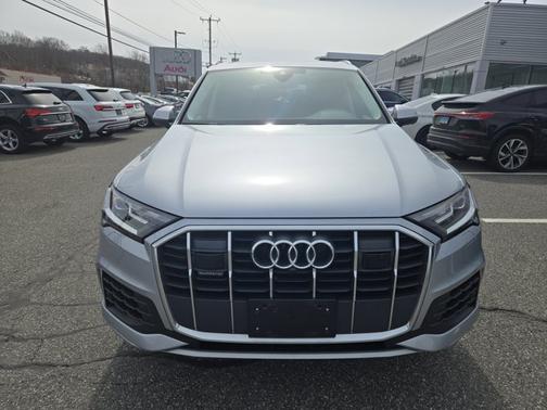 Silver 2022 Audi Q7 Premium Plus