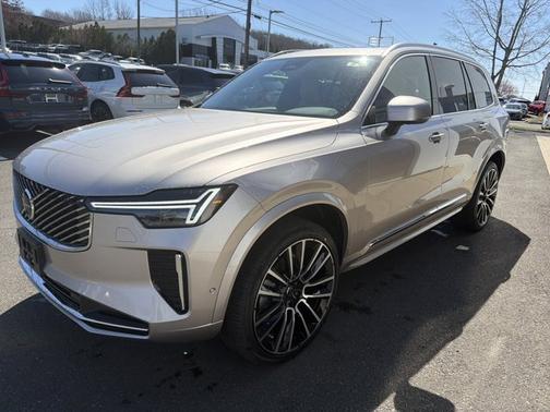 Bright Dusk Metallic 2026 Volvo XC90 Plus