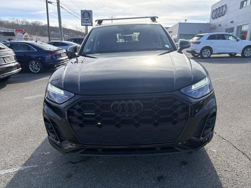 2023 Audi Q5 S line Premium Plus